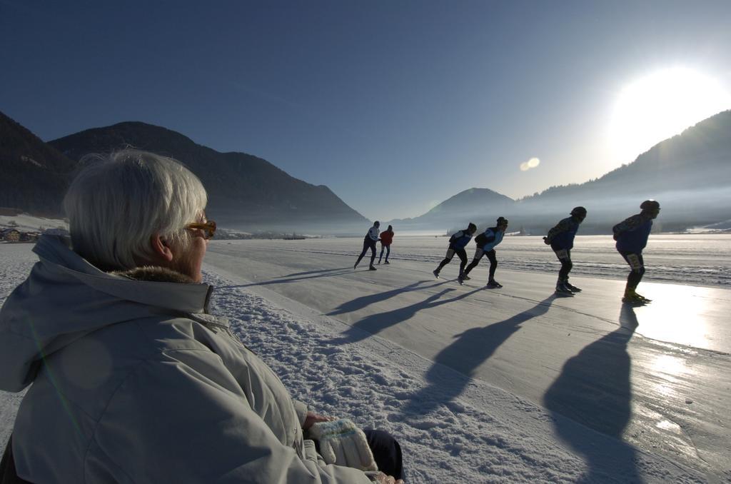 Ferienhof Obergasser Und Bergblick Weissensee Eksteriør bilde